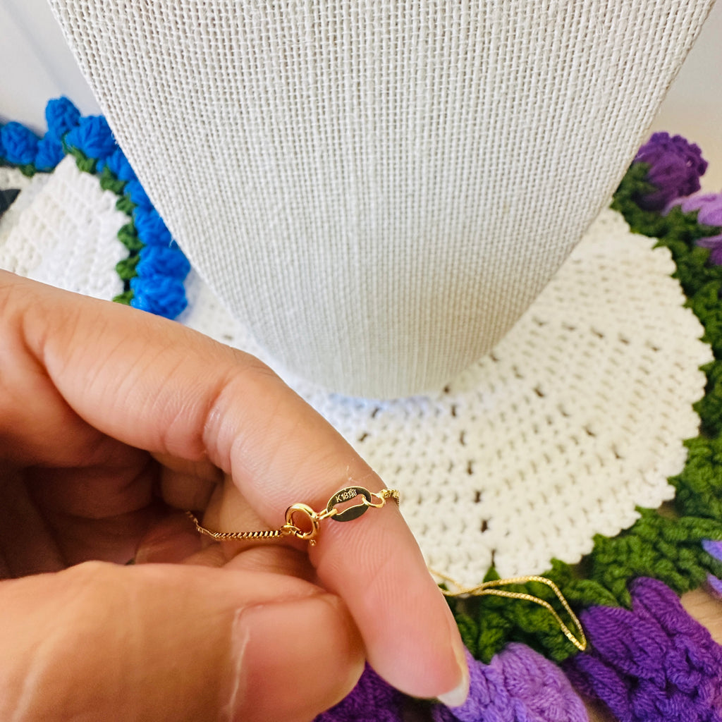 18k Gold - Oppa Necklace in Yellow Gold Settings (2.4g) size 18inches