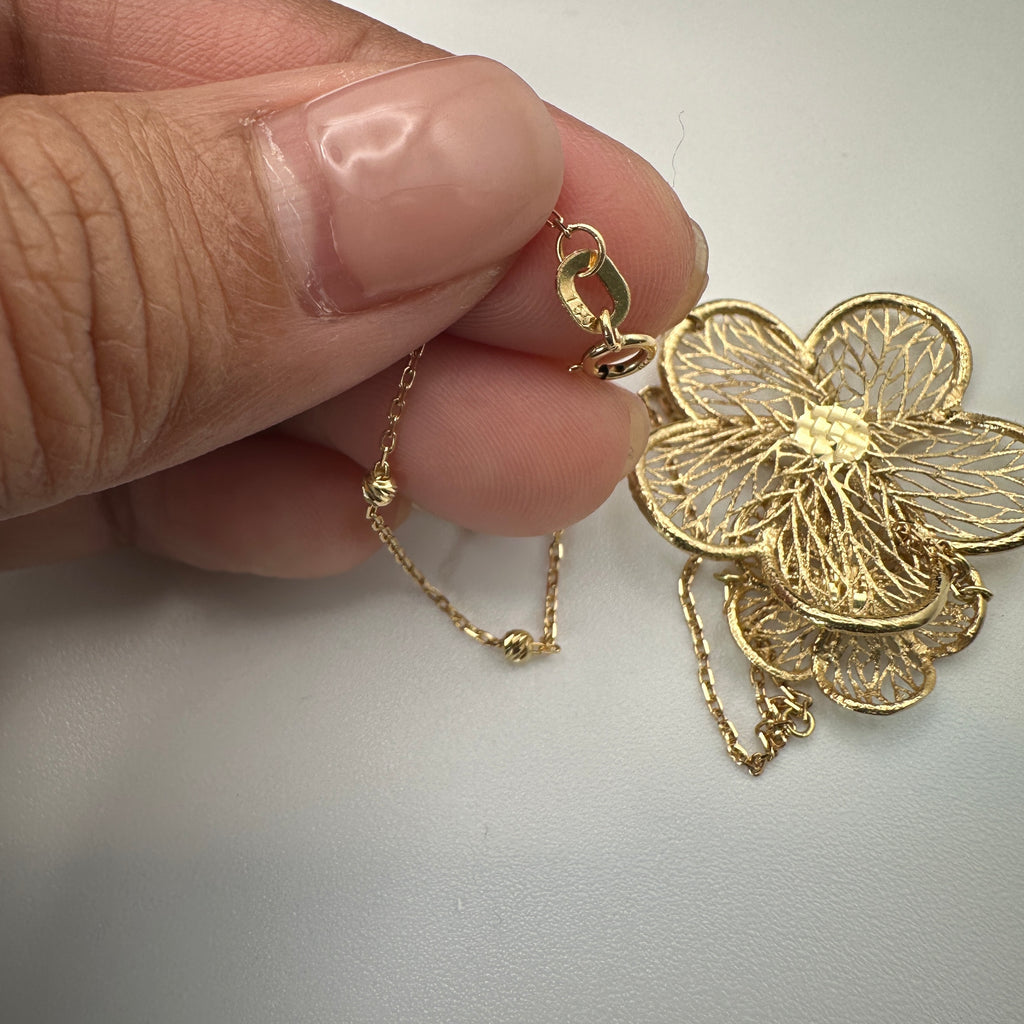 18k Gold - 2 in 1 Flower Bracelet and Ring in Yellow Gold Settings (5.23g) 16.5-18.5cm