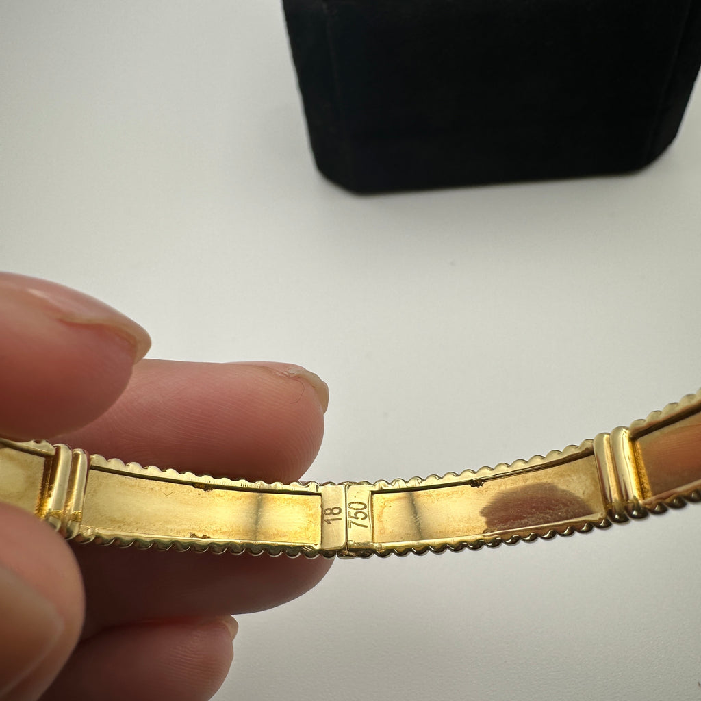 18k Gold - VCA Inspired Bangle in Yellow Gold Settings (10.03g) size 17cm