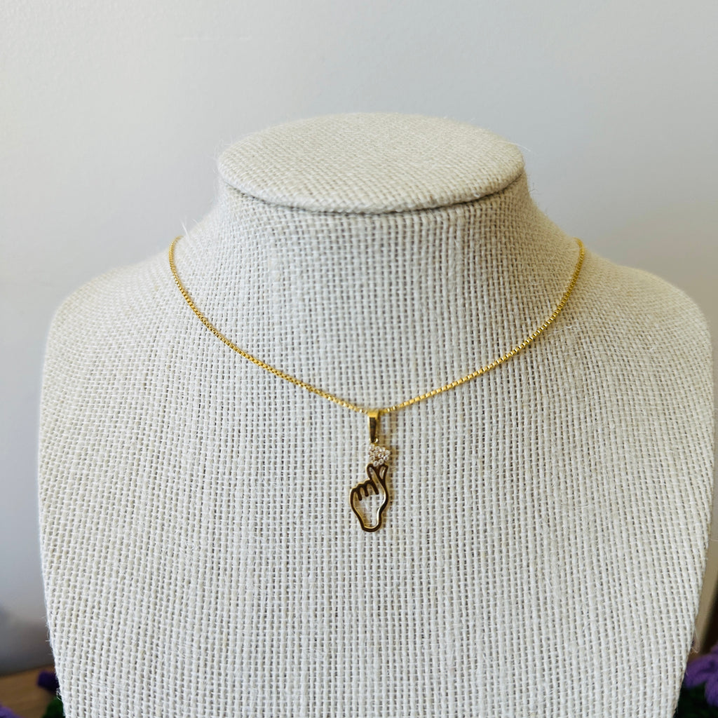 18k Gold - Oppa Necklace in Yellow Gold Settings (2.4g) size 18inches