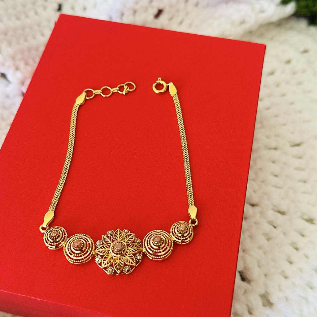 21k Gold - Flower Bracelet adjustable from size 17-19.5cm (5.3g)