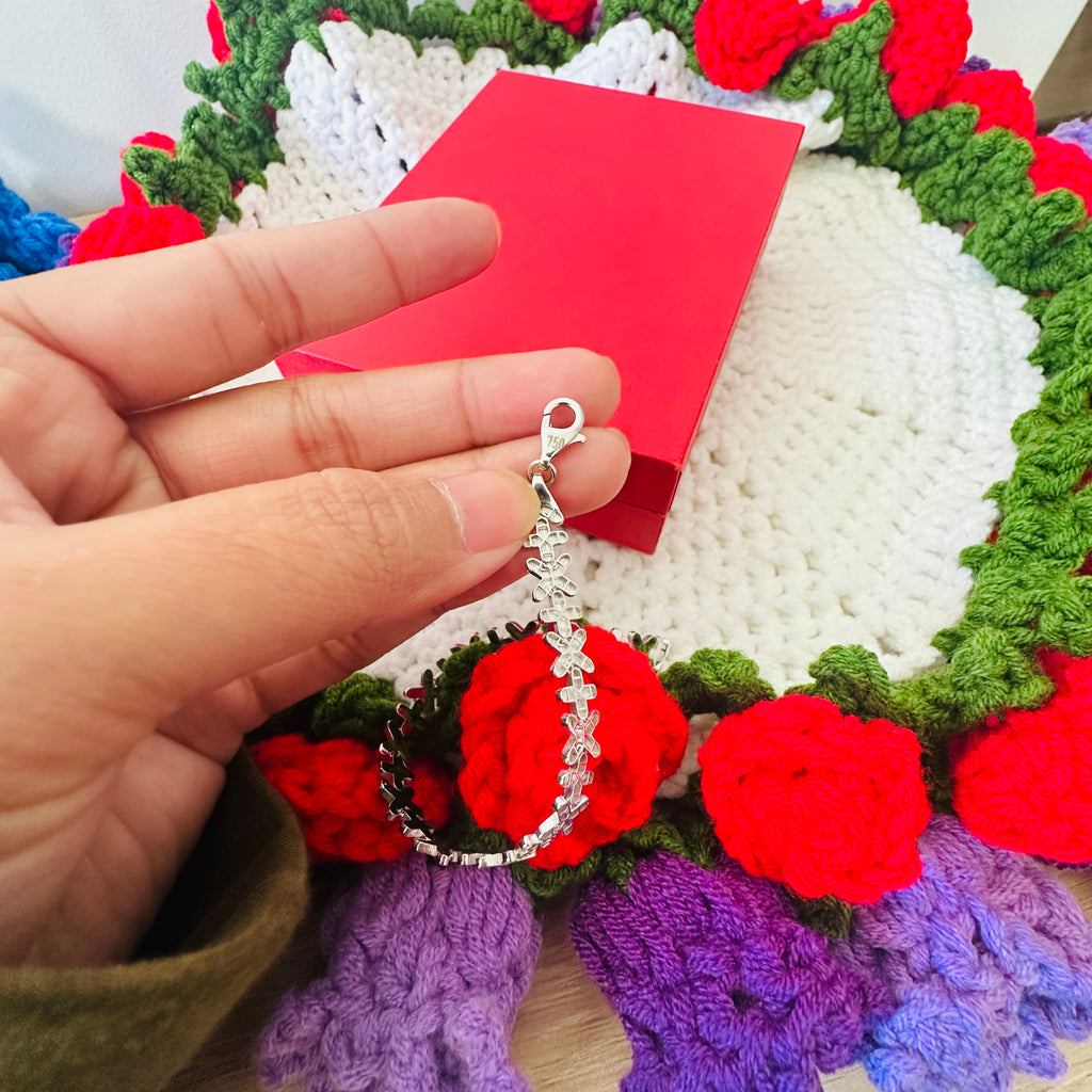 18k Gold - Bracelet in White Gold Settings size 17.5cm (7.6g)